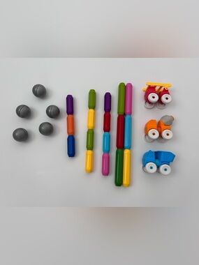 SmartMax Magnetic Building Set
31 Pieces
STEM
Vehicles
Spheres
Rods
Ages 1+